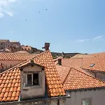 Klarisa Palace Rooms